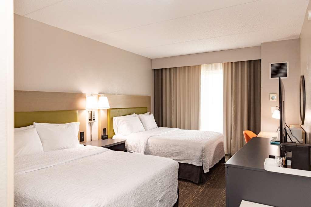 Hampton Inn And Suites Newark Airport Elizabeth Pokój zdjęcie