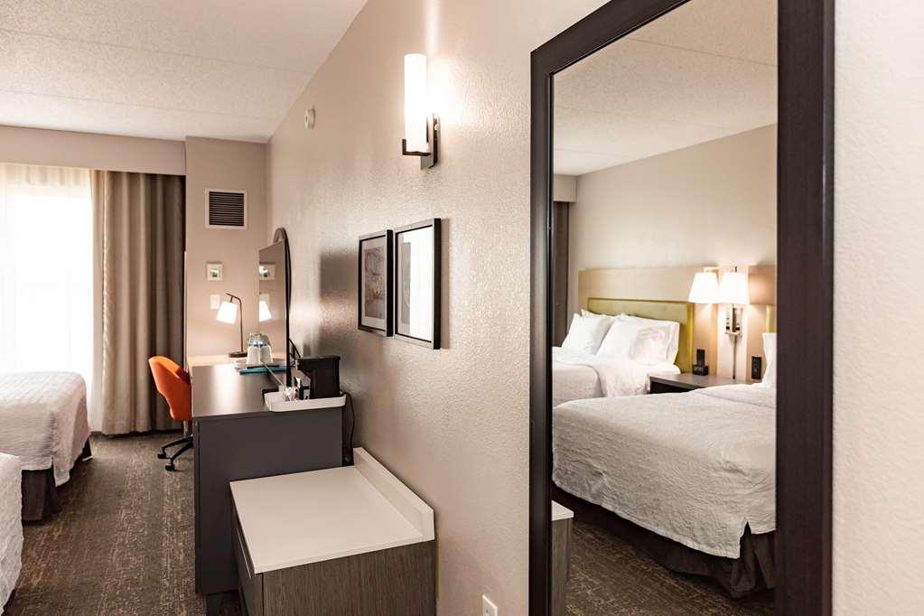 Hampton Inn And Suites Newark Airport Elizabeth Pokój zdjęcie